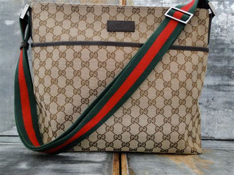 medium messenger bag gucci price|authentic Gucci Messenger bag.